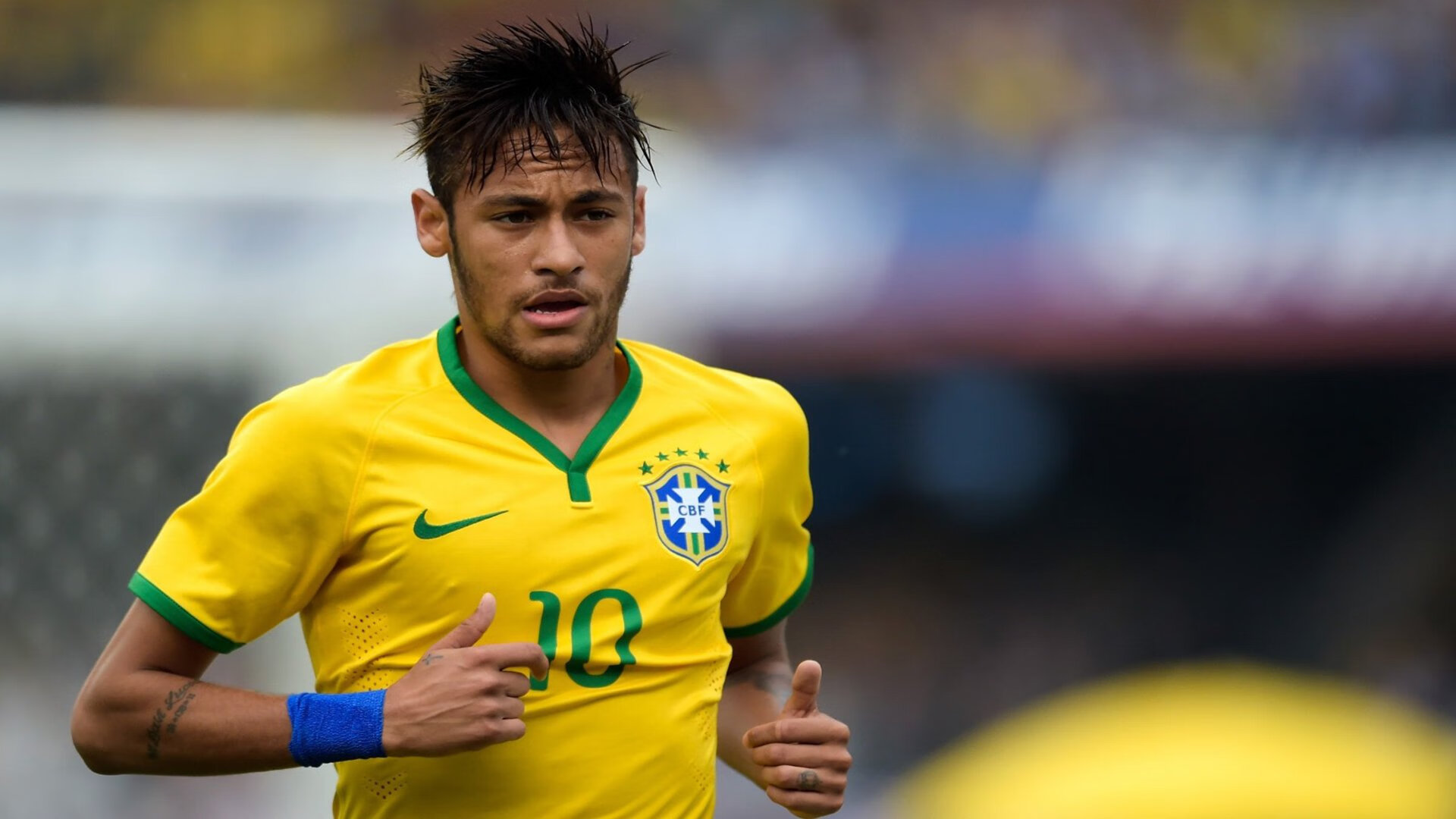 球迷投票选出最喜爱球员年度榜单，最爱球迷的球星